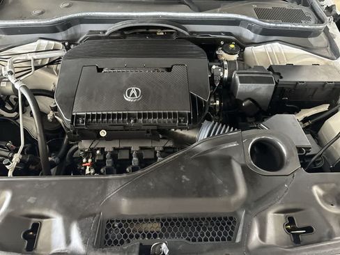 Used 2024 Acura MDX w/ Technology Package FWD image 12