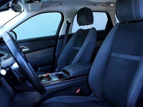 Used 2019 Land Rover Range Rover Velar image 16