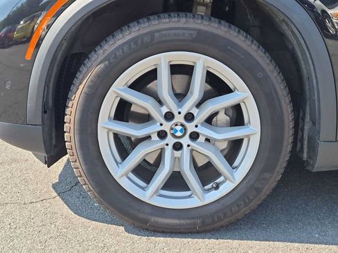 Used 2021 BMW X5 xDrive40i w/ Premium Package AWD/4WD image 14
