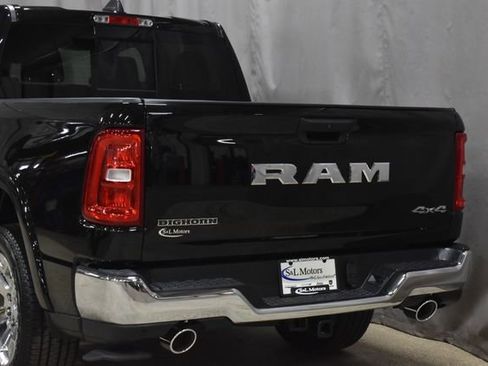 New 2026 RAM 1500 Big Horn AWD/4WD image 9