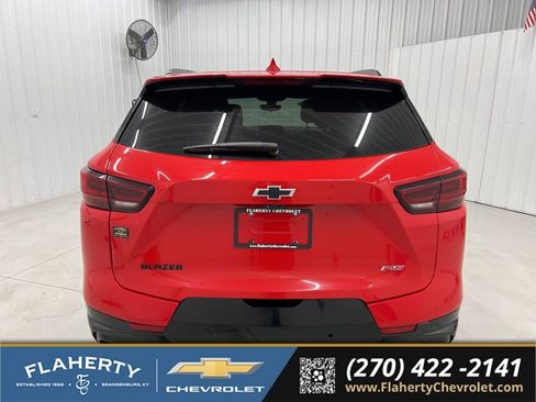 Used 2024 Chevrolet Blazer RS w/ Driver Confidence II Package FWD image 4