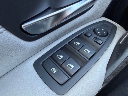 Used 2013 BMW 335i xDrive 335i xDrive Sedan 4D image 31