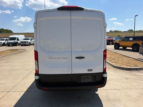 Used 2025 Ford Transit 250 148 Medium Roof RWD image 5