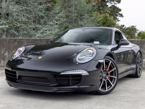 Used 2013 Porsche 911 Carrera S RWD image 7