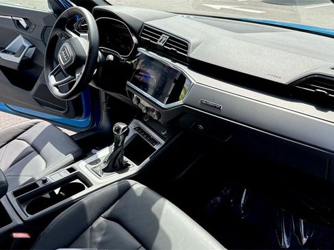 Used 2022 Audi Q3 2.0T Premium w/ Convenience Package image 33