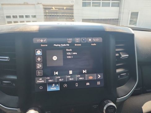 Used 2022 RAM 1500 Big Horn AWD/4WD image 22