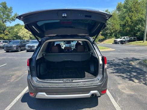 Used 2021 Subaru Forester Touring AWD/4WD image 17
