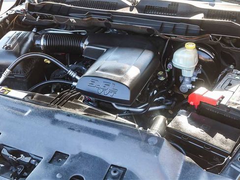 Used 2016 RAM 1500 Express image 26