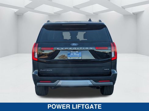 Certified 2025 Ford Expedition Max Platinum image 5
