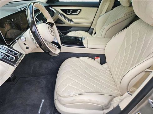 Used 2024 Mercedes-Benz S 580 4MATIC Sedan image 16