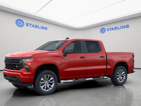 New 2026 Chevrolet Silverado 1500 Custom image 2