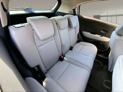 Used 2022 Honda HR-V LX image 22