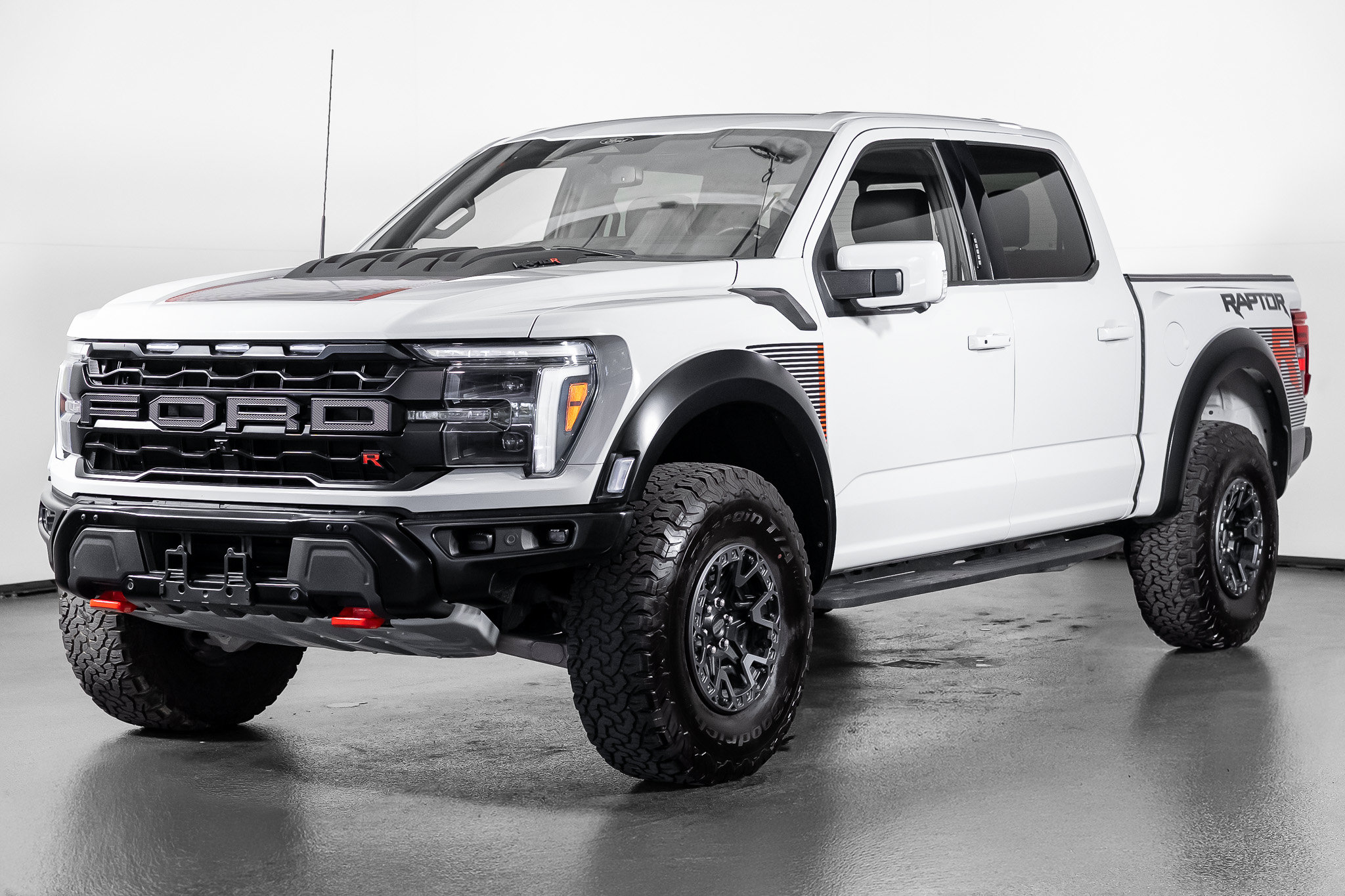 Used 2024 Ford F150 Raptor w/ Equipment Group 803A Raptor R AWD/4WD image 12