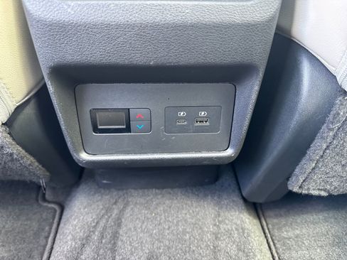 Certified 2023 Nissan Rogue SL w/ SL Premium Package image 29