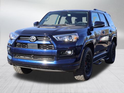 Used 2022 Toyota 4Runner TRD Sport image 3