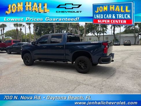 Used 2020 Chevrolet Silverado 1500 Custom Trail Boss w/ Custom Convenience Package AWD/4WD image 6