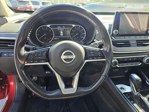 Used 2023 Nissan Altima 2.5 SR image 23