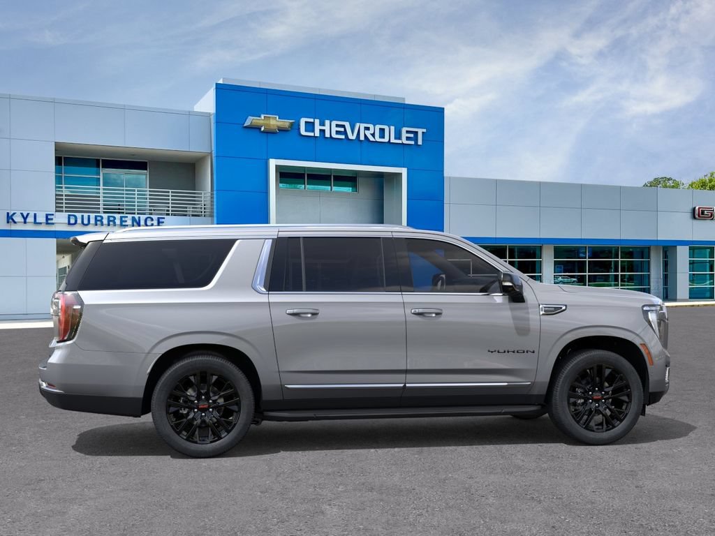 New 2026 GMC Yukon XL Elevation w/ LPO, Elevation Black Package RWD image 29