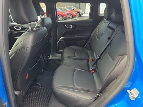 Used 2024 Jeep Compass Trailhawk w/ Trailhawk Elite Group image 23