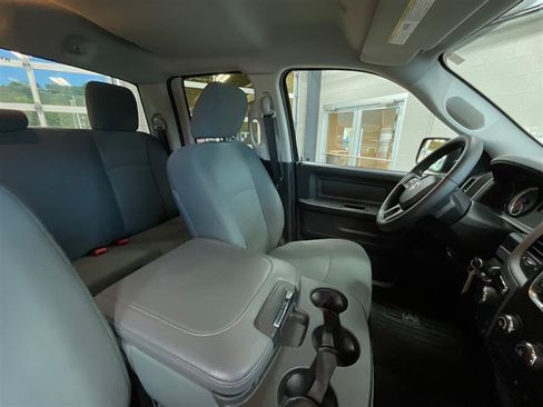 Used 2017 RAM 1500 Express AWD/4WD image 28