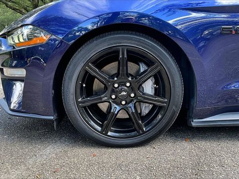 Used 2018 Ford Mustang GT w/ Equipment Group 301A RWD image 31