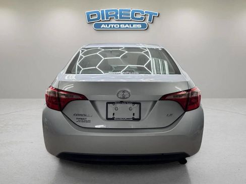 Used 2018 Toyota Corolla LE FWD image 5