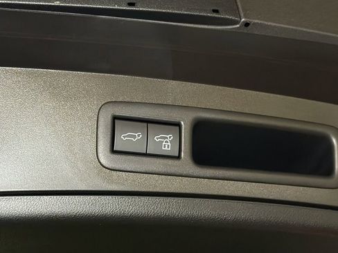 New 2026 Lexus UX 300h AWD image 10