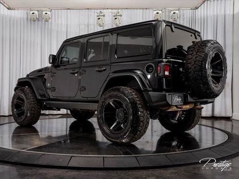 Used 2022 Jeep Wrangler Unlimited Sport w/ Cold Weather Group AWD/4WD image 11