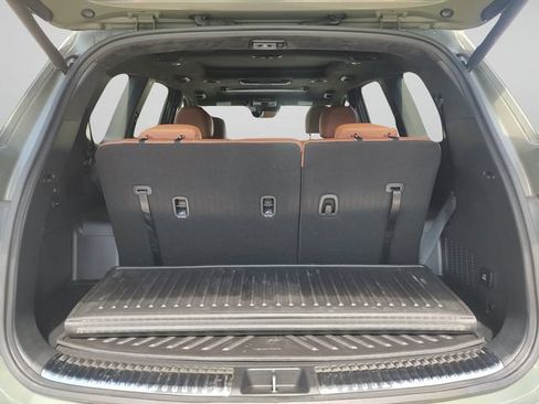 Used 2024 Kia Telluride SX Prestige X-Pro AWD/4WD image 32