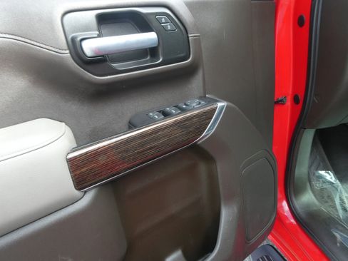 Used 2020 GMC Sierra 1500 Elevation w/ Elevation Value Package image 14