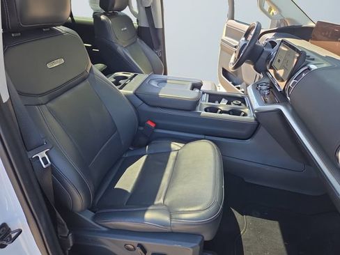 Certified 2025 Ford Expedition Max Platinum AWD/4WD image 15