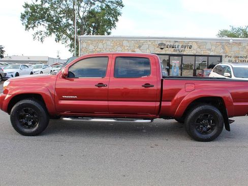 Used 2005 Toyota Tacoma PreRunner w/ SR5 Pkg #3 RWD image 4