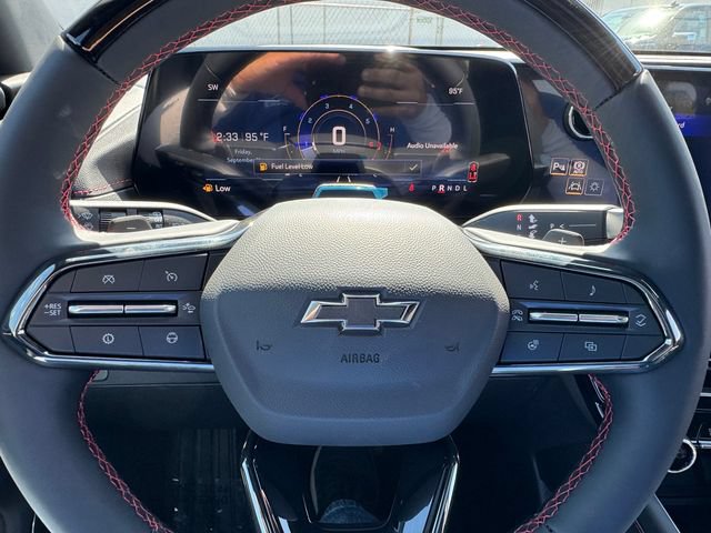 New 2027 Chevrolet Traverse RS w/ LPO, Floor Liner Package FWD image 21