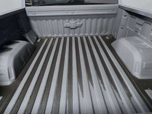 Used 2022 Chevrolet Silverado 1500 Custom w/ Safety Confidence Package image 33