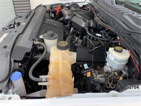 Used 2018 Ford F250 XL w/ Power Equipment Group RWD image 12