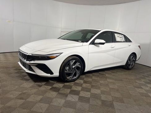 New 2026 Hyundai Elantra Limited image 1