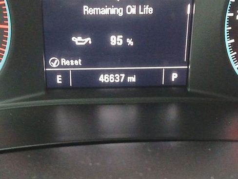 Used 2019 Chevrolet Traverse LS image 15