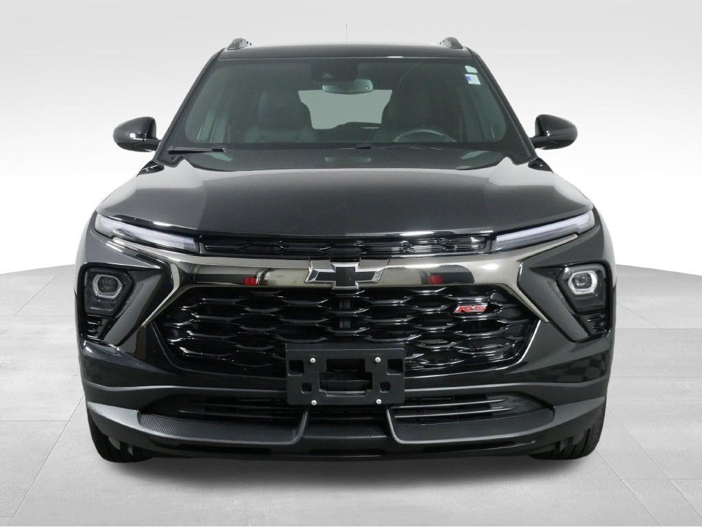 Used 2026 Chevrolet TrailBlazer RS w/ Convenience Package AWD/4WD image 3