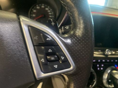 Used 2019 Chevrolet Camaro SS RWD image 15