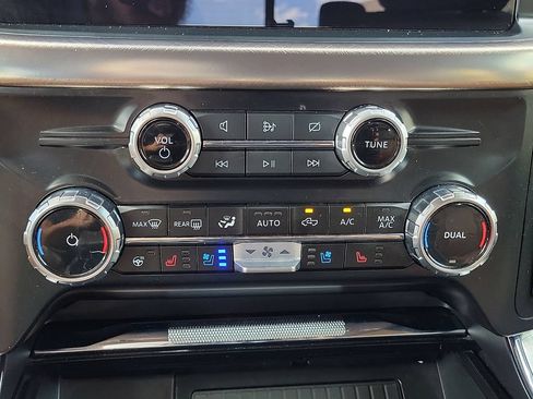 Used 2023 Ford F150 King Ranch w/ Equipment Group 601A High AWD/4WD image 22
