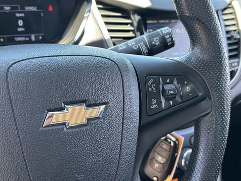 Used 2019 Chevrolet Trax LS w/ LPO, Protection Package FWD image 26