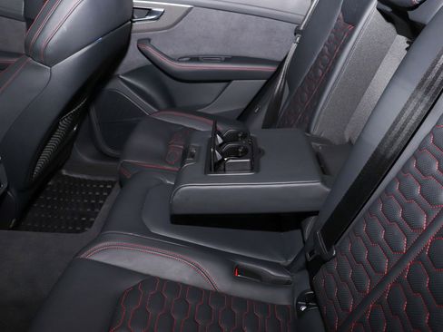 Used 2024 Audi RS Q8 image 21