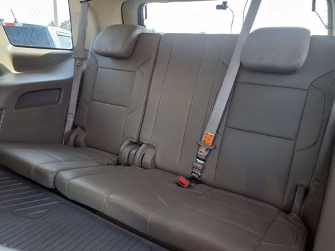 Used 2016 Chevrolet Tahoe LT RWD image 18