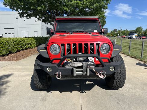 Used 2019 Jeep Wrangler Unlimited Rubicon image 3
