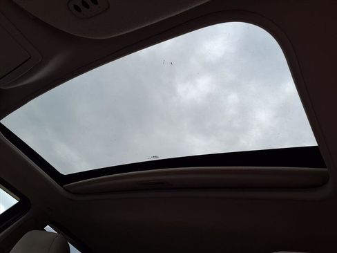 Used 2012 Ford Expedition EL XLT image 17