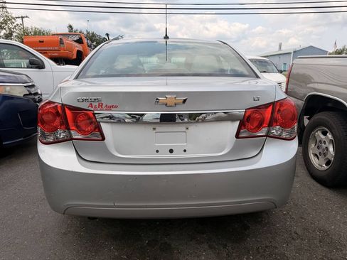 Used 2011 Chevrolet Cruze LT FWD image 5