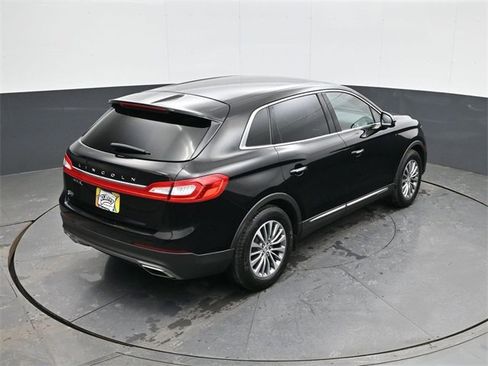 Used 2018 Lincoln MKX Select w/ Select Plus Package image 17