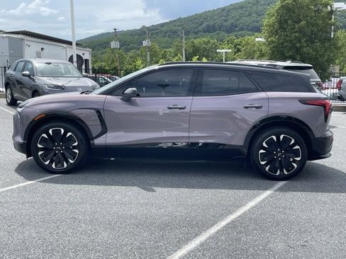 Certified 2024 Chevrolet Blazer EV RS image 12