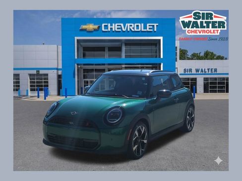 Used 2025 MINI Cooper S image 1