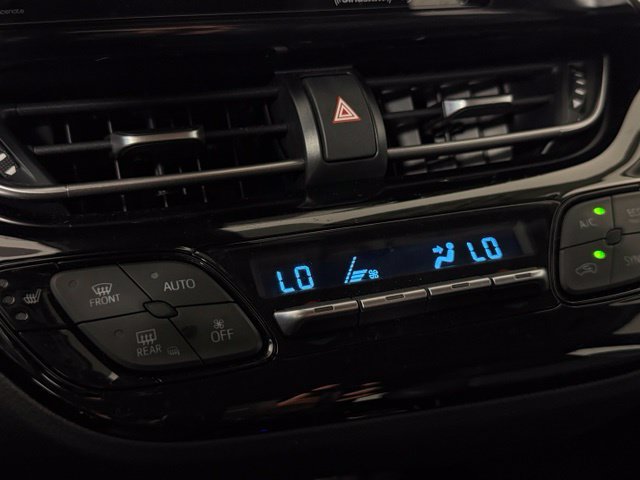 Used 2022 Toyota C-HR Limited FWD image 21